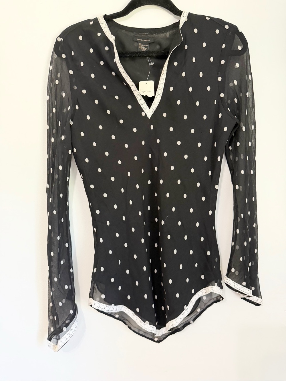 Anne Carson polka dot long sleeve blouse v neck silk small